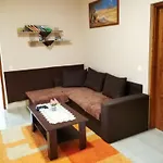 Okerka Vendeghaz Apartment Csesztreg