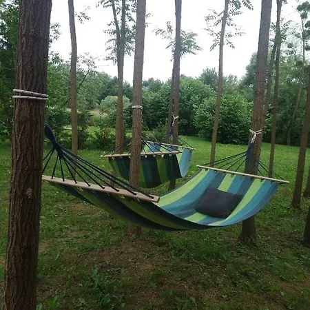 Okerka Vendeghaz Lägenhet